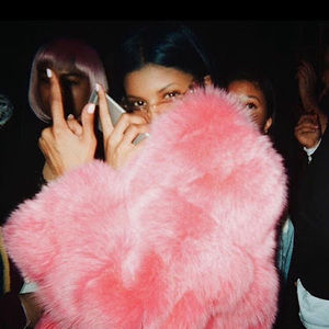 Meet your Posher, Samirah